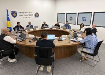 KQZ-ja nuk e regjistroi partinë e re Lidhja Kosovare, nuk iu referua emrit kushtetues Republika e Kosovës