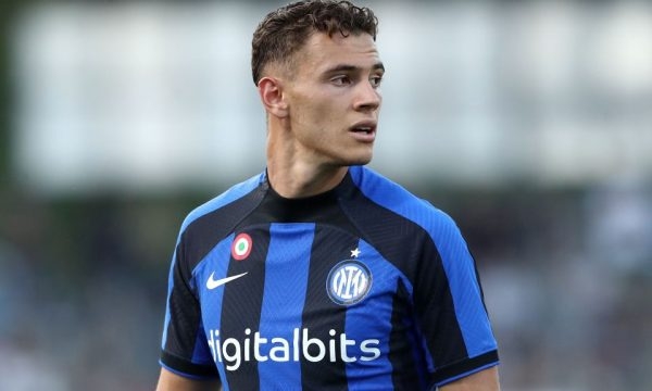 Një klub nga Italia e një nga Anglia interesohen për Asllanin