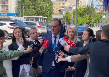 Limaj: Ende s’jemi ftuar nga presidentja, çdo ftese në funksion të zgjidhjes i përgjigjemi pozitivisht