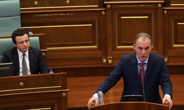 Nesër mund të dalë “Tym i bardhë” nga Kuvendi, Fatmir Limaj pritet të jetë kandidati i ri për kryeparlamentar