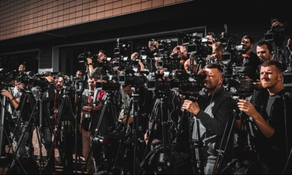 Reporterët pa Kufij: Përkeqësim i lirisë së medias në Kosovë