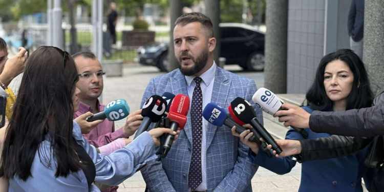 Lushtaku: PDK-ja s’e voton Albulena Haxhiun për kryetare të Kuvendit, s’ka asnjë bashkëpunim