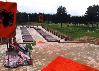 Haradinaj përkujton Masakrën e Tusuzit në Prizren: Kujtimi për të rënët nuk shuhet kurrë