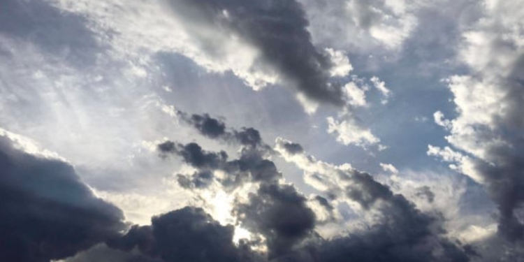 Moti për pesë ditët e ardhshme – diell, vranësira dhe shi