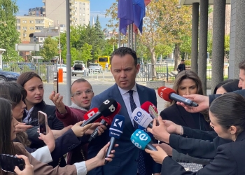 Peci: Guxo s’ka marrë ftesë nga Presidentja, do të duhej të merrte, jemi subjekt i regjistruar në KQZ