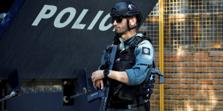 Aksionet policore në veri të Mitrovicës, serbët paralajmërojnë sot protestë