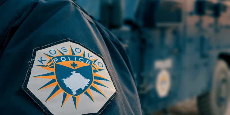 Policia jep detaje lidhur me bastisjen në Mitrovicë të Veriut