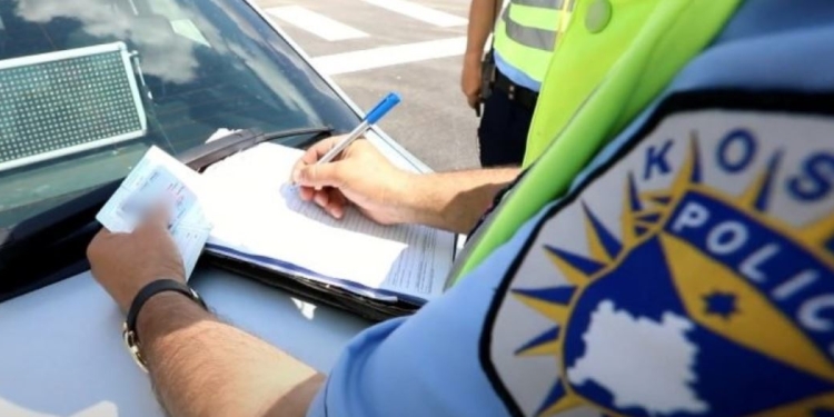 Policia e Gjilanit shqiptoi mbi 1 mijë gjoba brenda një jave