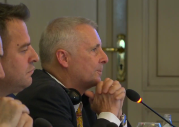 Ambasadori Rohde: Nesër kemi seancën e 23-të për të provuar të zgjedhim kryetarin e Kuvendit, çfarë imazhi jep kjo?!