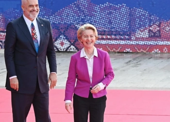 Von der Leyen uron Ramën: Shqipëria i përket BE-së