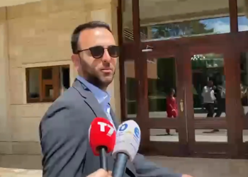 “As me votim të fshehtë, as të hapur”, djali i Jakup Krasniqit për Albulena Haxhiun