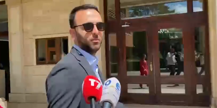“As me votim të fshehtë, as të hapur”, djali i Jakup Krasniqit për Albulena Haxhiun