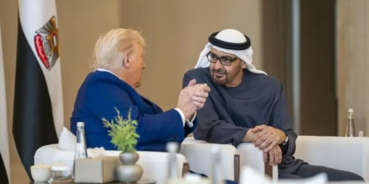 Emiratet e Bashkuara Arabe do të investojnë 1.4 trilion dollarë në SHBA
