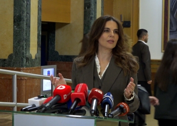 Incidenti në veri, policia: Maturanti kishte ngjyrë në qafë, jo gjak