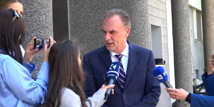 Limaj: Jemi të gatshëm për partneritet në parlament, jo në qeveri