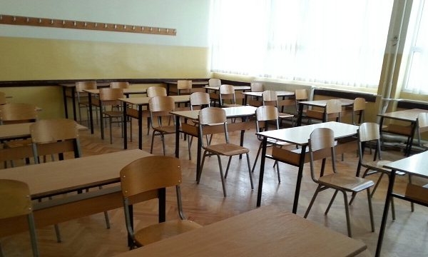 Ambasadori i Finlandës dhe shefja e UNICEF-it në Kosovë: Sistemi arsimor i Kosovës, përballet me një situatë të tmerrshme