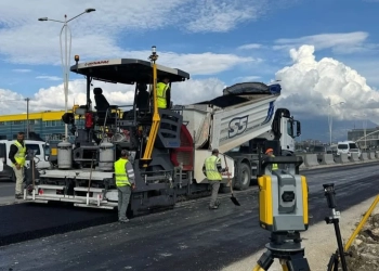 Edi Rama për kantierin e zgjerimit të superstradës Tiranë-Durrës: Realizimi ka arritur në 50%
