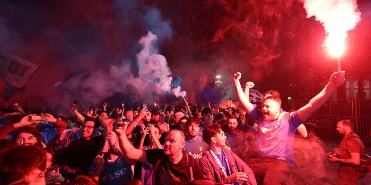 Prej altarit të Maradonës te muri i çeliktë i Rrahmanit: Napoli kampion