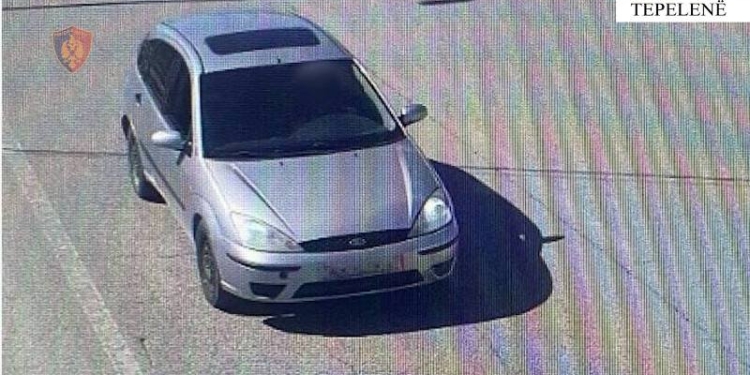Arrestohen tre të rinj në Shqipëri, dyshohet se vodhën një veturë në Tepelenë dhe e shitën në Gjirokastër