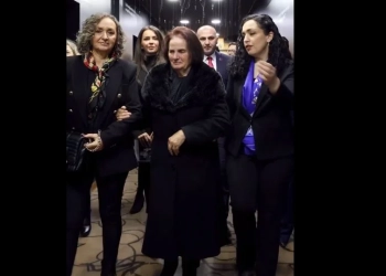 Në Ditën e Presidentit, Osmani kujton Rugovën: Sot ecim hapave të tij