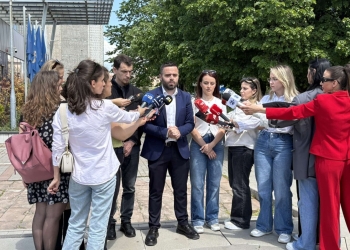 Kryetari i AGK-së: Rangimi në indeksin e lirisë së shtypit është shokues, klima e Qeverisë Kurti ka qenë vazhdimisht kundër mediave