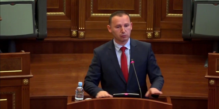 Zemaj: VV s’po e pranon humbjen, nuk i ka numrat – le t’i marrin votat e Listës Serbe hapur, jo fshehurazi