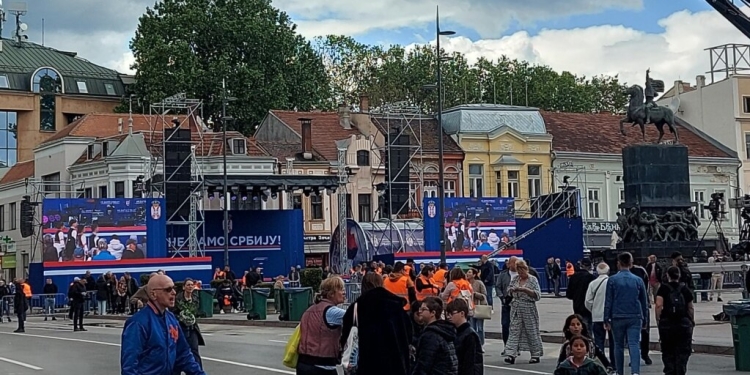 Në Nish bëhen përgatitjet për tubimin e Vuçiqit, në Suboticë për protestën studentore