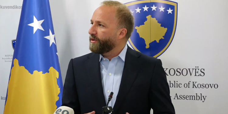 Tahiri: Më e keqe se bllokada do të ishte formimi i qeverisë nga Kurti