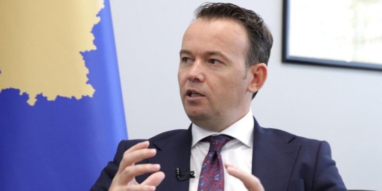 Faton Peci i reagon PDK-së