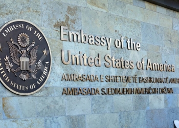 Ambasada amerikane për marrëveshjen ShBA–Kosovë: Hap i madh në bërjen e shteteve tona më të sigurta