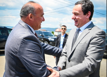 Kurti kandidon për mandat të dytë Bulliqin: Vështirë të gjendet komunë me kaq investime