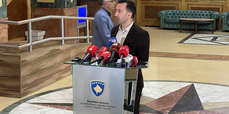 Basha: Komunikim me deputetët e partive të tjera për bashkëpunim ka çdo ditë