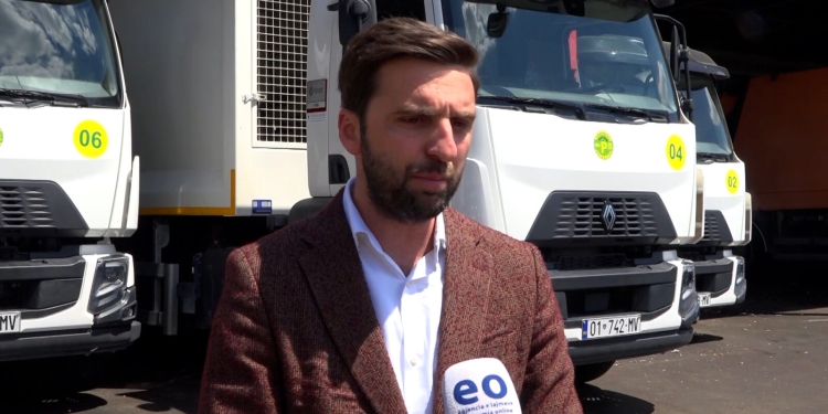 Prishtina mbulohet nga mbeturinat, kompania “Pastrimi” pa naftë dhe me borxhe të akumuluara
