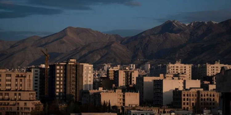 Inteligjenca amerikane: Izraeli mund të sulmojë objektet bërthamore të Iranit