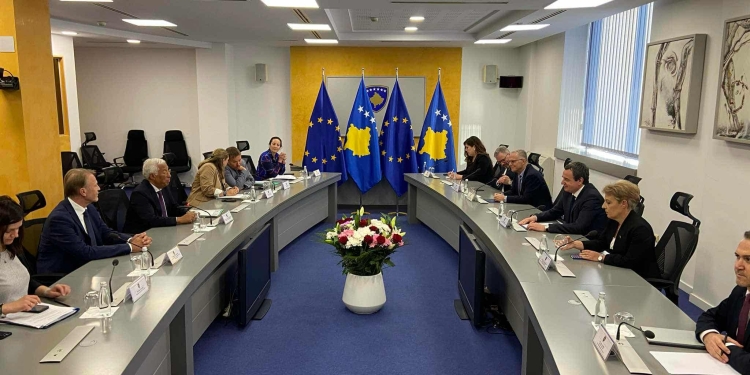 Kurti takohet me Antonio Costan në Kosovë