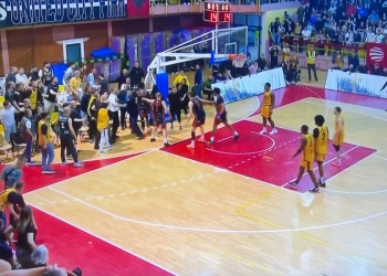 Tensione në Pejë, ndërpritet ndeshja Peja-Bashkimi