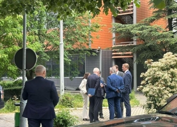 Ambasadorët e vendeve të QUINT-it te Kurti, nuk flasin për media