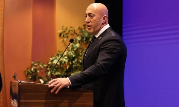 Haradinaj për letrën e Kurtit për Abdixhikun: Është dashur menjëherë pas zgjedhjeve, ta gjejë një kandidat për kryetar Kuvendi që mund të votohet
