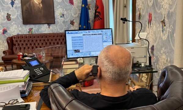 Në telefon me Thaçin, Spahiu për Ramën: Po i çon mesazh Kurtit