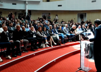 Kurti pas rënies në Indeksin e Lirisë së Shtypit: Fajtor janë mediat, jo qeveria