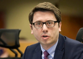 Hekuran Murati me postim prekës pas vdekjes së babait: Të fala nanës, babë