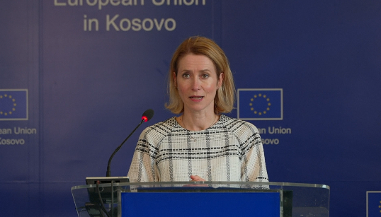 Kallas: BE ka nisur gradualisht t’i heqë masat ndaj Kosovës