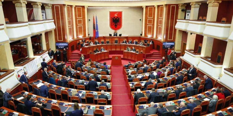Kuvendi i Shqipërisë nis punën më 29 maj