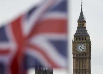 26 deputetë britanikë kërkojnë vendosjen e sanksioneve ndaj Vuçiqit