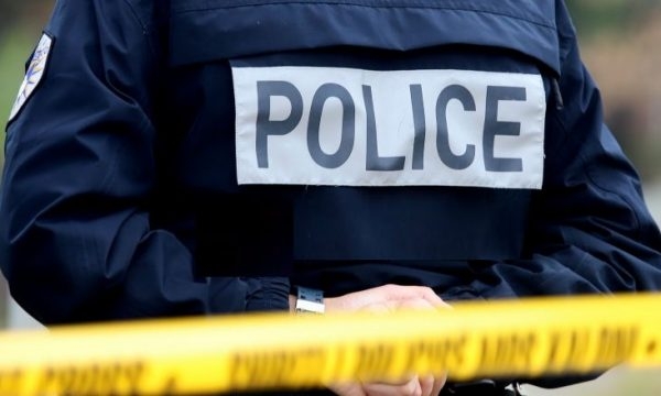 Ky është personi që u arratis nga stacioni policor në Gjakovë, iku nga dritarja e tualetit