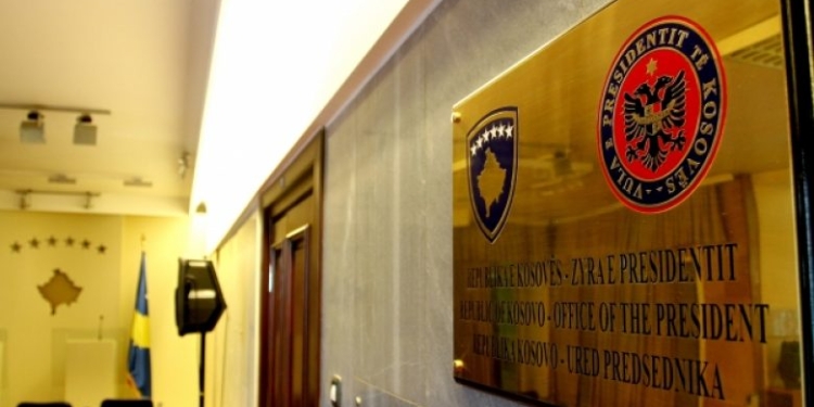 Sot takimi i Osmanit me liderët e partive