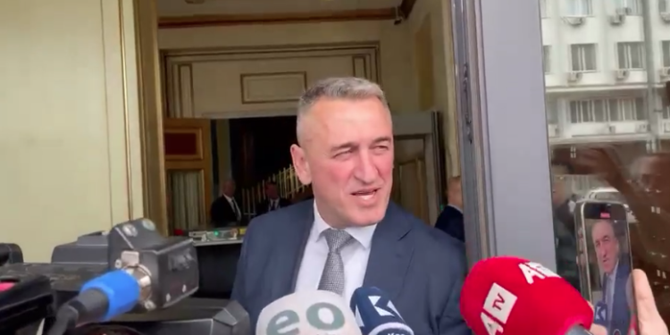 Rashiq i gatshëm të mbështesë Limajn për kryeparlamentar