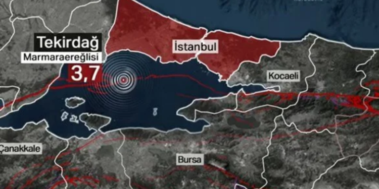 Tërmet në detin Marmara, lëkundjet ndihen edhe në Stamboll