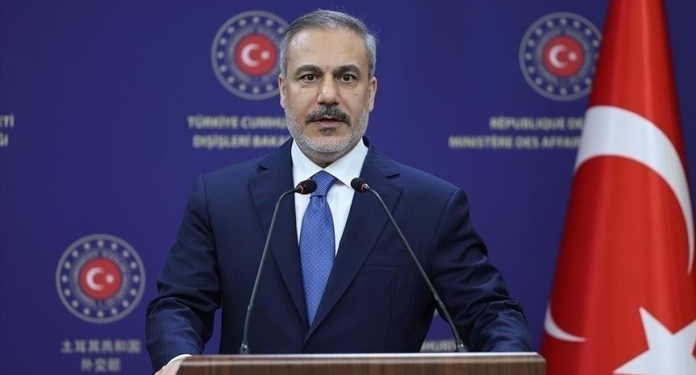 Turqia ofrohet si ndërmjetëse për paqe mes Rusisë dhe Ukrainës – Fidan: Jemi aktori ideal për negociata