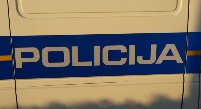 Nga aksidenti i shkaktuar nga sigurimi i Radoiçiqit vdesin dy prindërit e policit serb